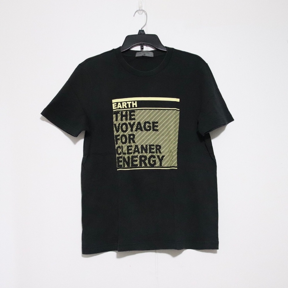 BOGO 3 FOR $12 Giordano Printed Black Shirt